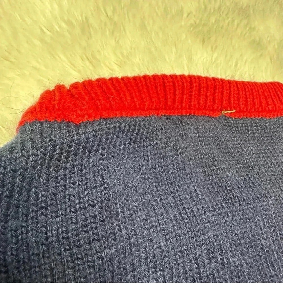 Christmas Santa  Dinosaur Sweater Blue/Green/Red/White Size 6 - Picture 12 of 16